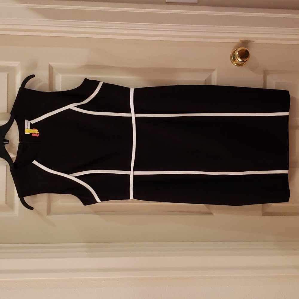 Calvin Klein sheath dress, black and white.  Size 12. Lined.